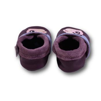 Lederpuschen Schnecke auf darkviolett